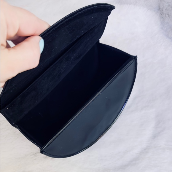 Marc by Marc Jacobs Glasses Case - Picture 4 of 7